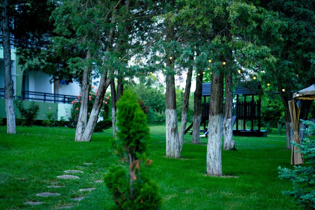 Hotel Corina Венус Екстер'єр фото