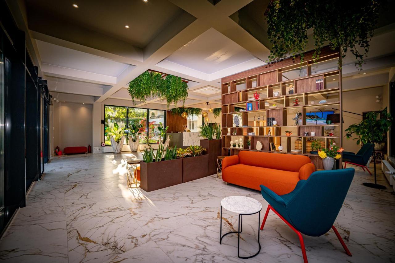 Hotel Corina Венус Екстер'єр фото