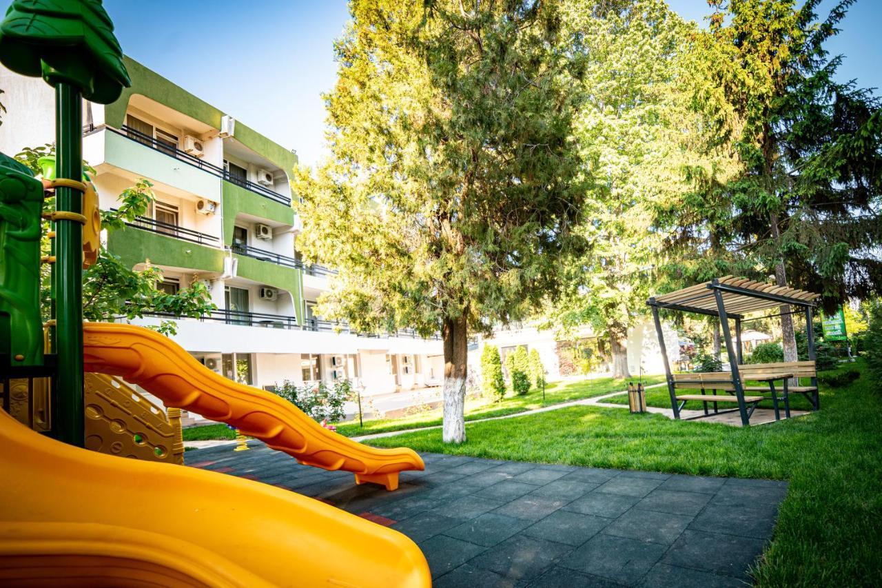 Hotel Corina Венус Екстер'єр фото