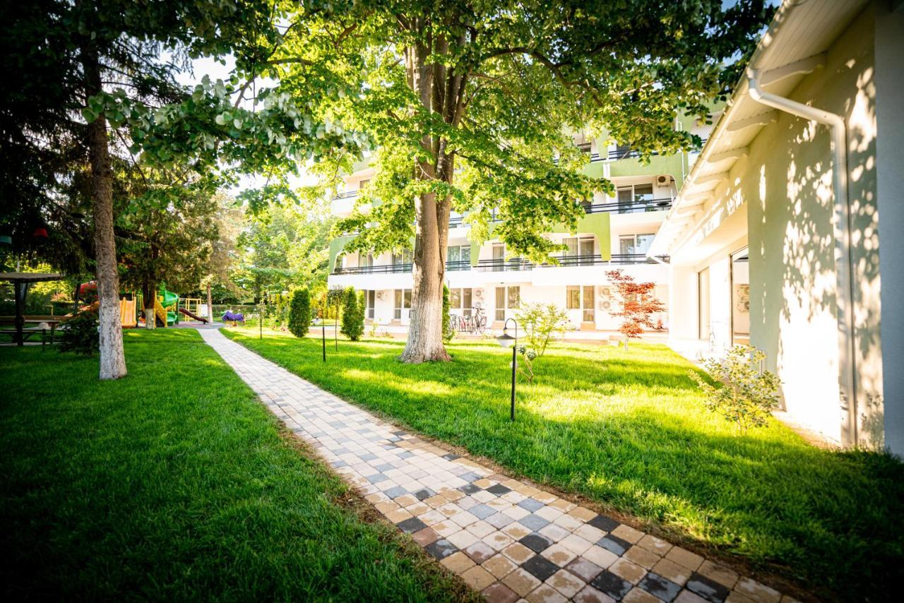Hotel Corina Венус Екстер'єр фото