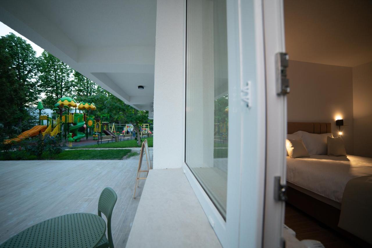 Hotel Corina Венус Екстер'єр фото