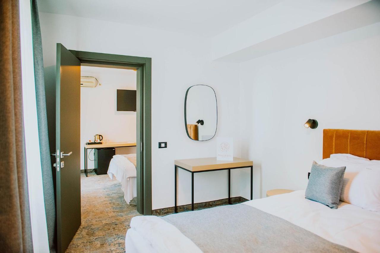 Hotel Corina Венус Екстер'єр фото