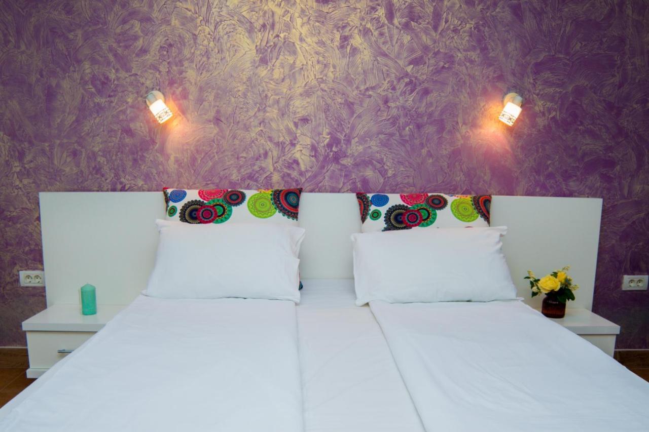 Hotel Corina Венус Екстер'єр фото